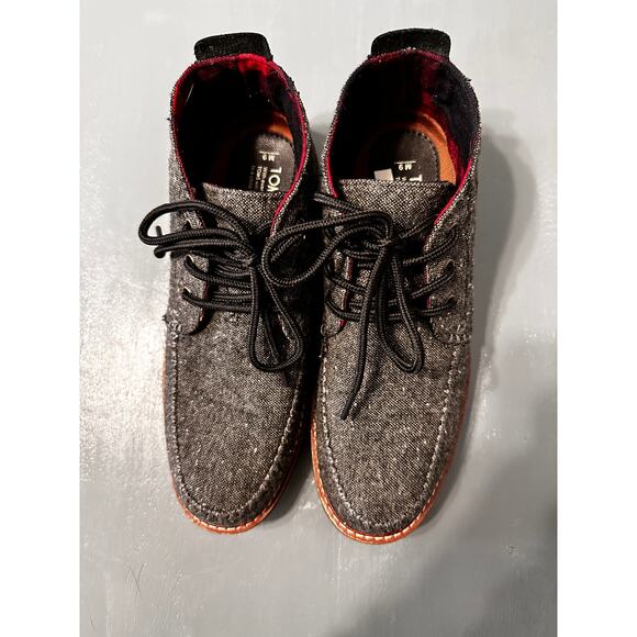 TOMS Chukka Fleck Boots, Size 9, Mid-Top Lace-Up, Charcoal Gray Excellent Cond - Picture 3 of 6